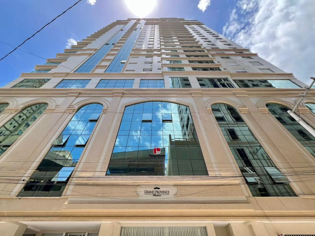 Foto do imóvel Apartamento com vista para o mar à venda com 179.5m2 por R$ 4.850.000,00