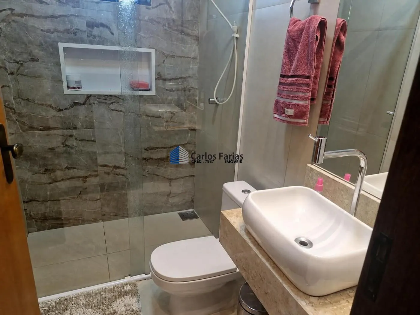 Imagem Casa em Condomínio para Venda em Brasília, Setor Habitacional Tororó (Jardim Botânico), 2 dormitórios, 1 suíte, 2 banheiros, 2 vagas