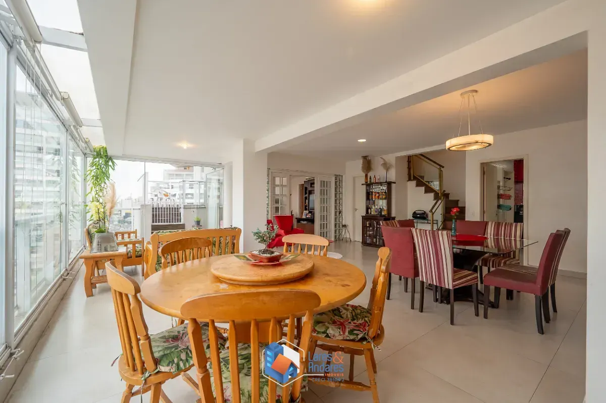 Imagem Duplex para venda em Ipiranga com 5 quartos, sendo 5 suítes, 240m²
