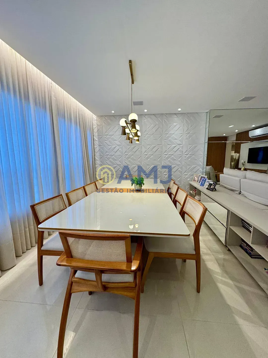 Imagem APARTAMENTO MOBILIADO À VENDA | RESIDENCIAL CELEBRATE VACA BRAVA | 3 SUÍTES | JARDIM AMÉRICA | GOIÂNIA/GO