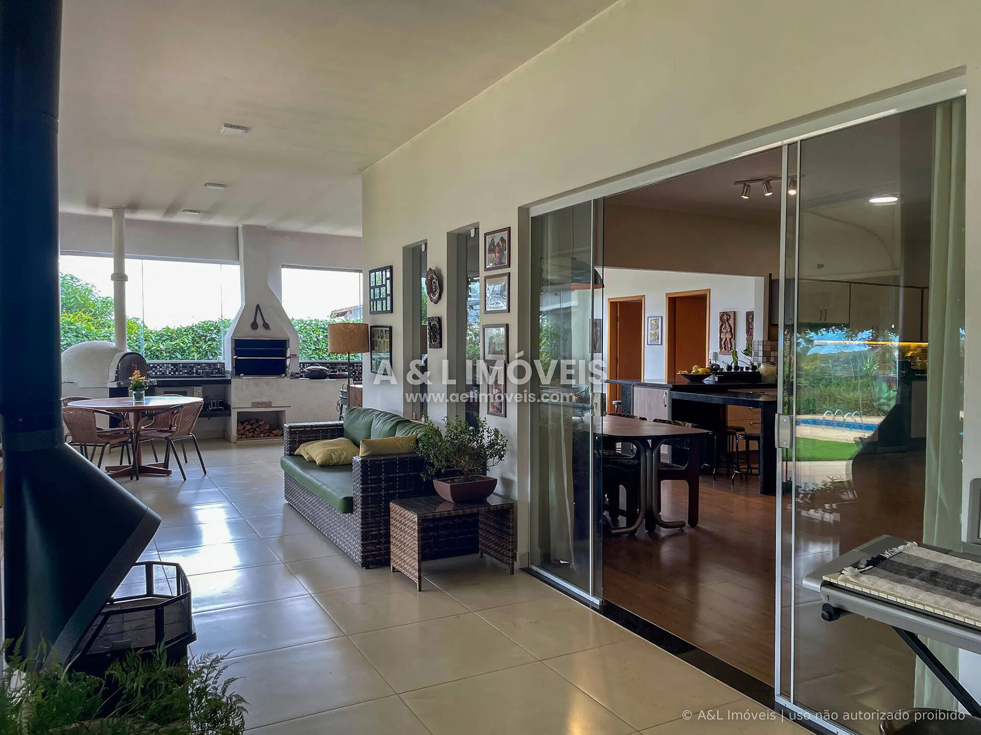 Imagem Casa à venda em Taubaté | terreno de 2.000 m² e 6 vagas