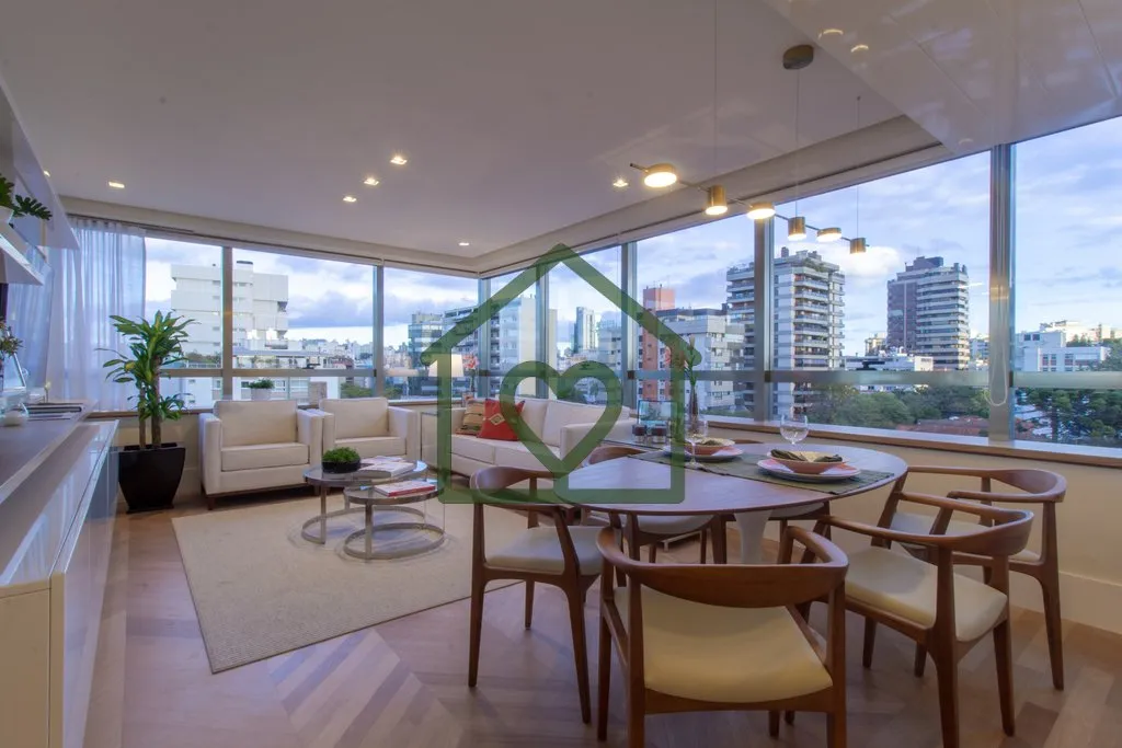 Imagem Uma casa histórica restaurada e entregue ao Moinhos. Uma chance histórica de morar no coração do...
