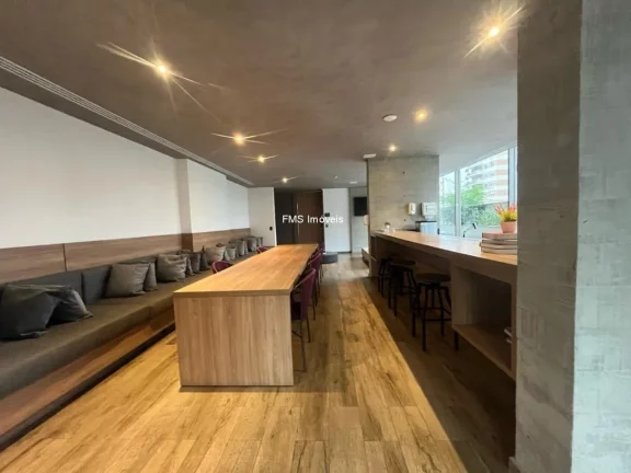 Imagem Apartamento para venda na Rua Dr. Melo Alves SP - 1 dormitório, 1 vaga, mobiliado