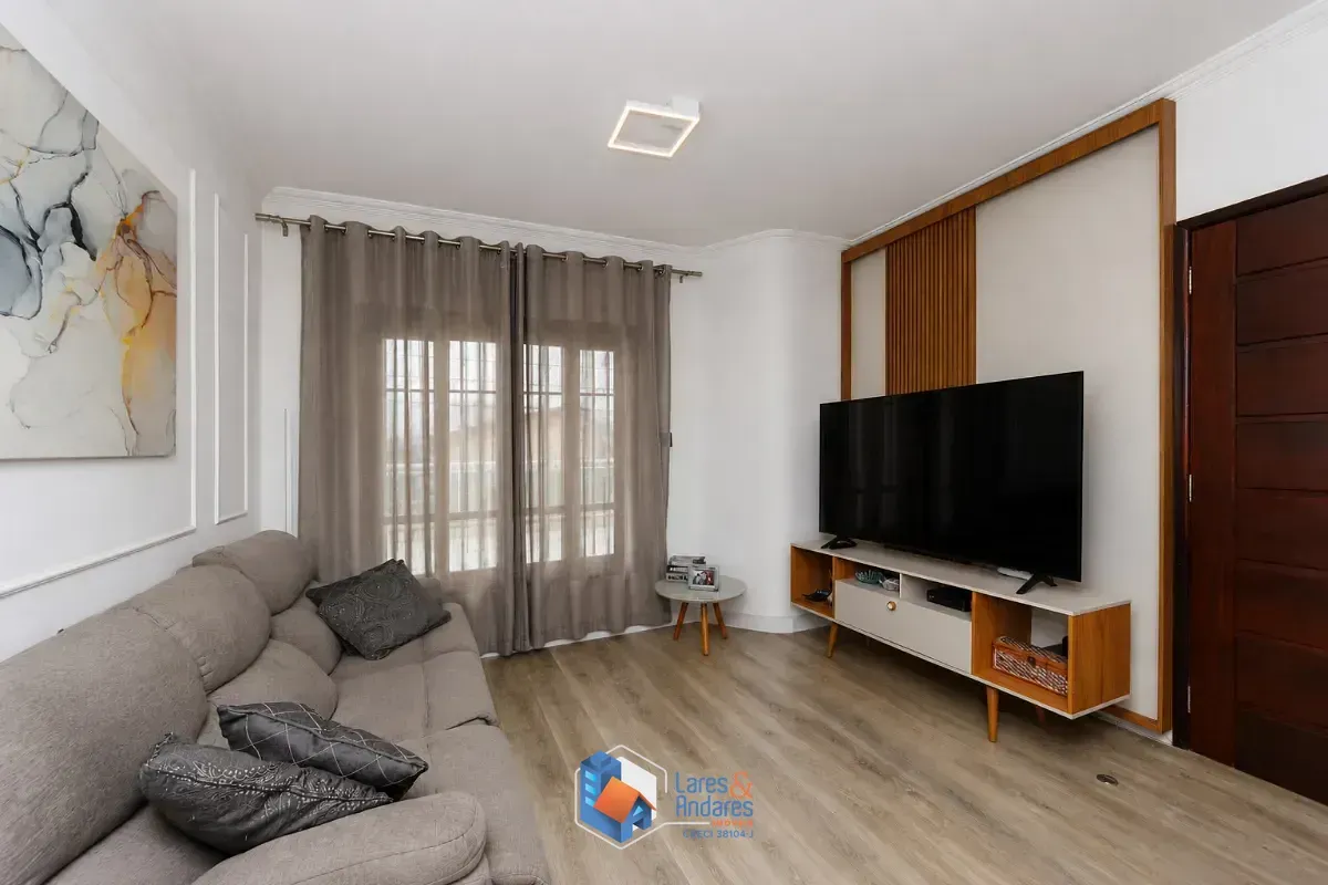 Imagem Sobrado para venda em Vila Medeiros com 3 quartos, sendo 3 suítes, 168m²