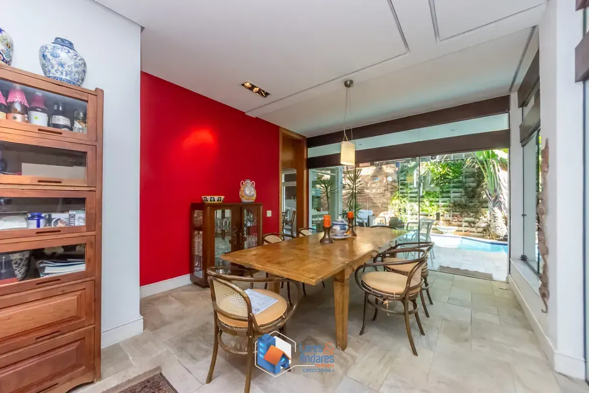 Imagem Casa para venda em Jardim dos Estados com 4 quartos, sendo 2 suítes, 389m²