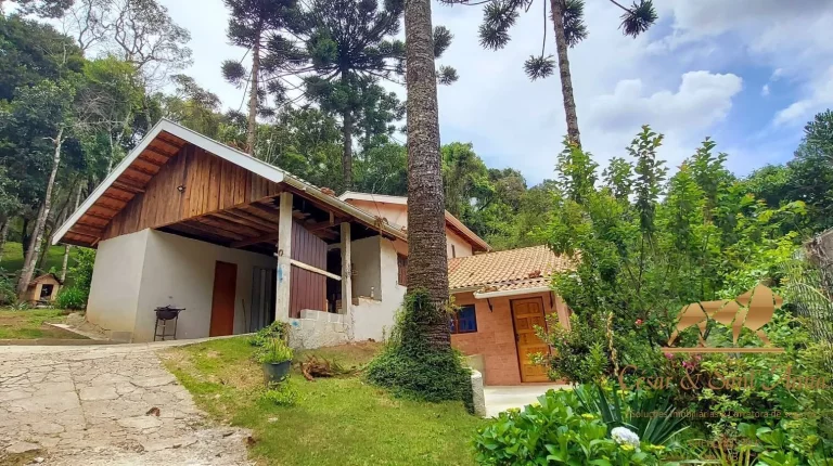 Imagem Casa para venda em Campos do Jordão-SP no Bairro Cidade do Sol!