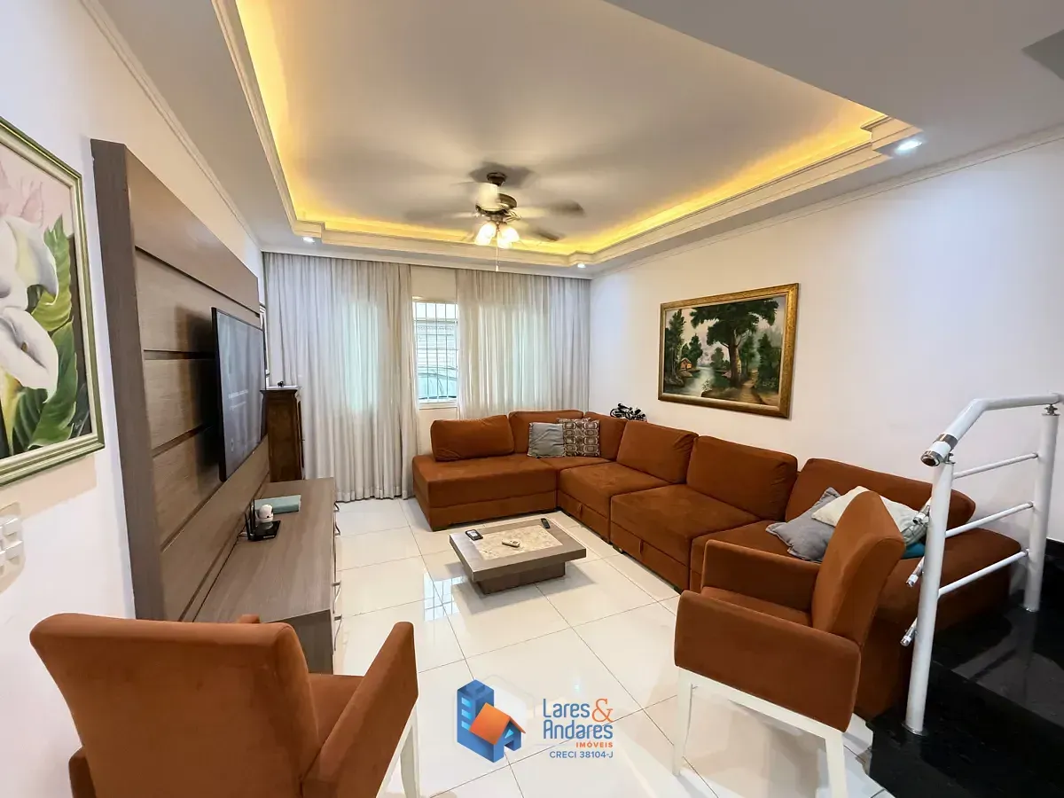 Foto do imóvel Casa para venda em Vila Alexandria com 3 quartos, sendo 3 suítes, 146m² em Rua Épiro