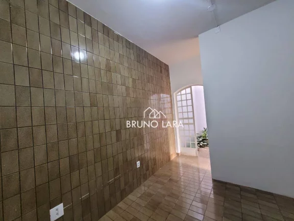 Imagem Casa disponível para locação no Centro - Igarapé/MG