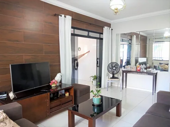 Imagem Casa para Venda em Recife, Areias, 3 dormitórios, 1 suíte, 2 banheiros, 2 vagas