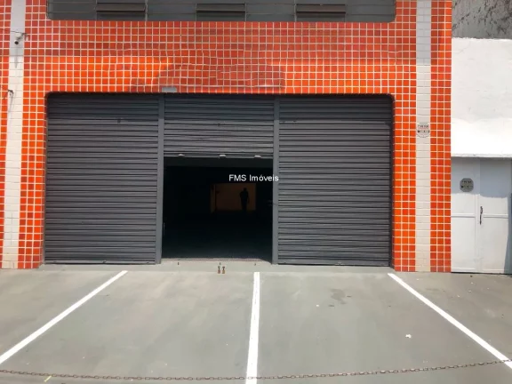 Foto do imóvel Loja comercial para locação de alto padrão no Butantã, São Paulo-SP: 2 banheiros, 3 vagas de garagem, 280m².