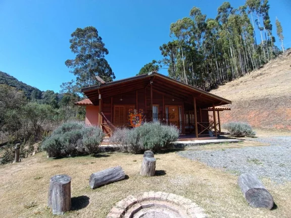 Imagem Sítio com 5 dormitórios à venda, 126000 m² por R$ 2.750.000,00 - Bom Jardim - Camanducaia/MG