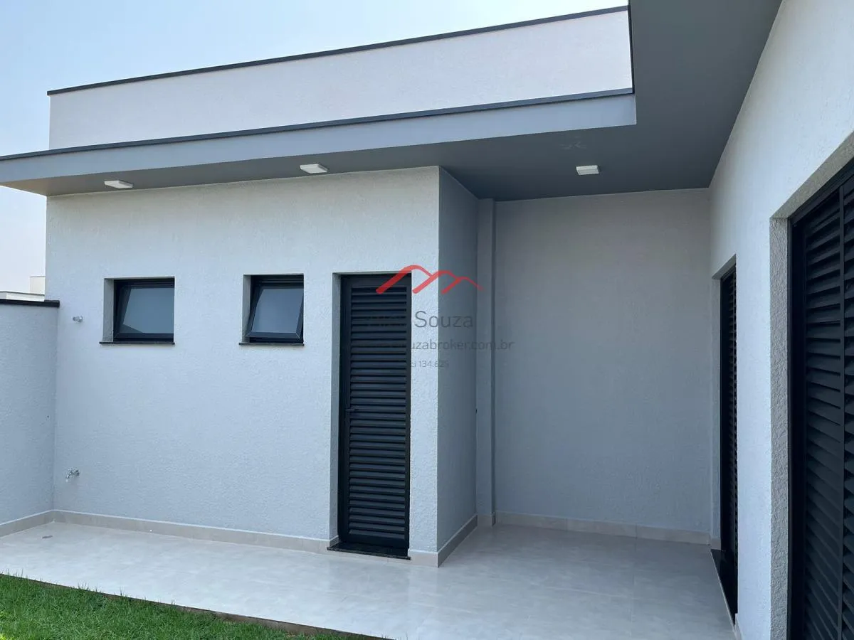 Imagem Casa em Condomínio para Venda em Hortolândia, Parque Olívio Franceschini, 3 dormitórios, 1 suíte, 3 banheiros, 4 vagas