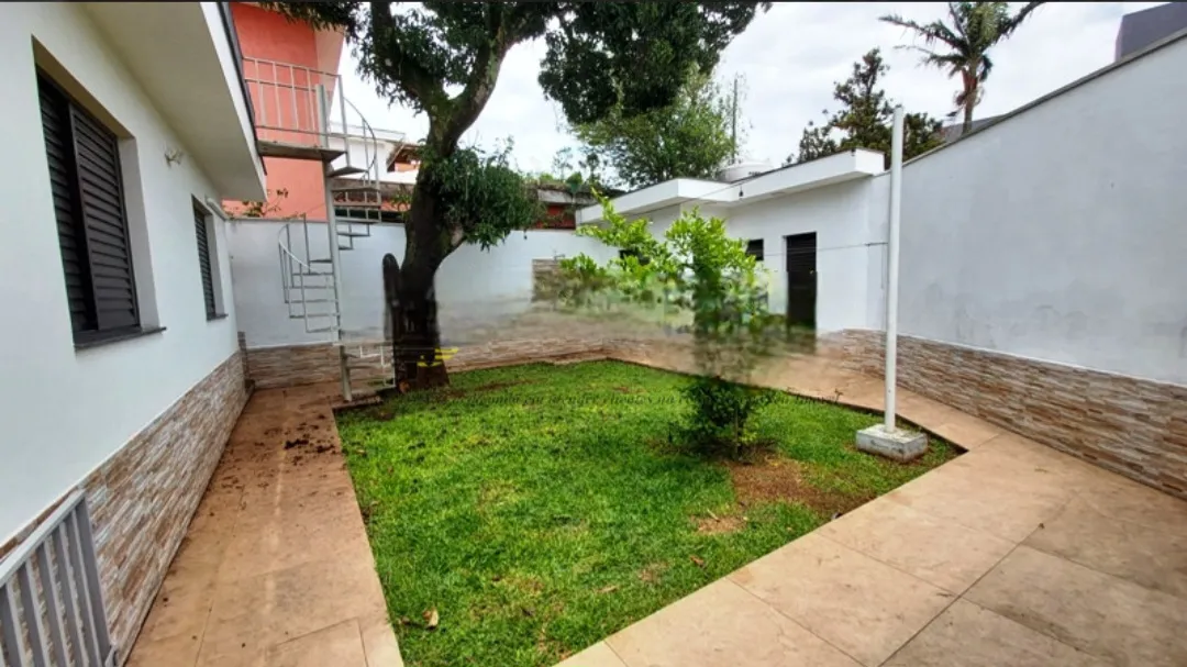Imagem VENDO LINDA CASA NA AVENIDA CUPECÊ!