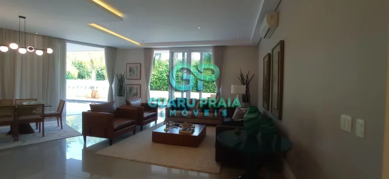Imagem Casa de Altíssimo padrão em condomínio fechado