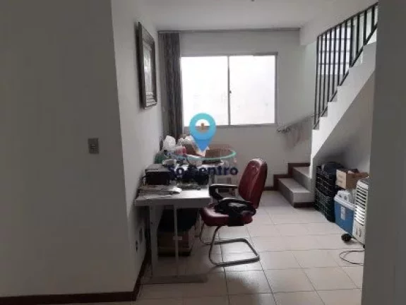 Imagem Ótima oportunidade de adquirir uma cobertura com 3 dormitórios, localizada na Rua José Alves da S...