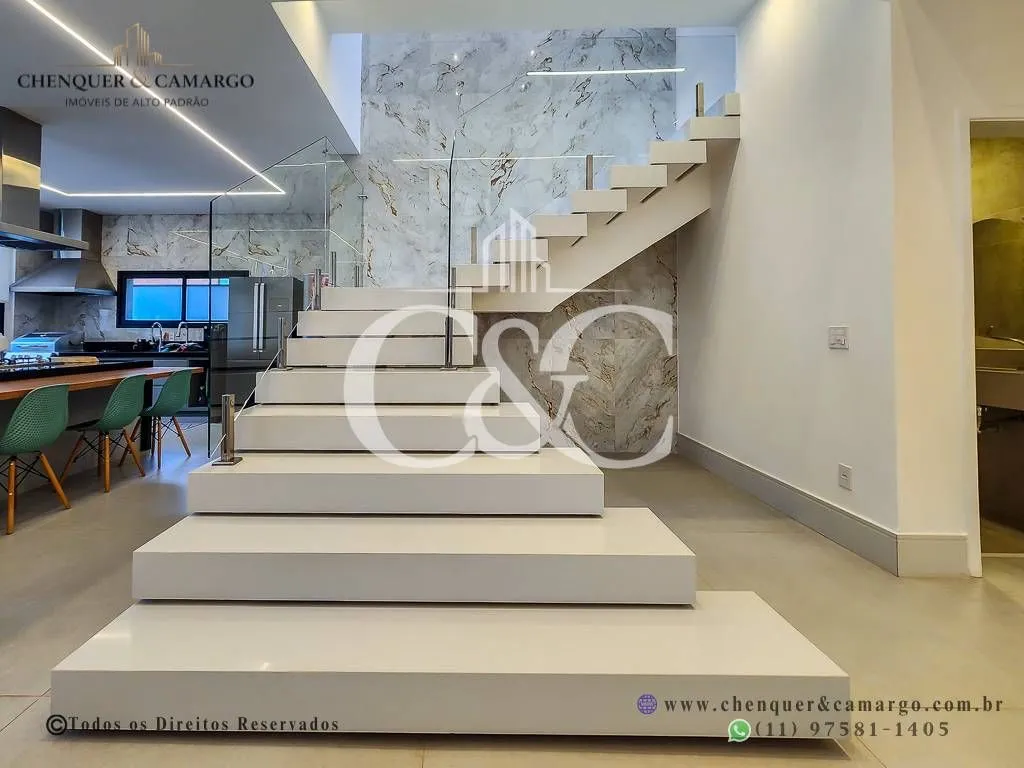 Imagem Casa porteira fechada à venda no Brisas Jundiaí, 333m², 4 dormitórios e piscina climatizada