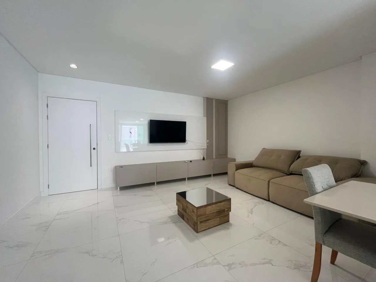 Imagem Apartamento à venda com 159.48m2 por R$ 2.039.505,00