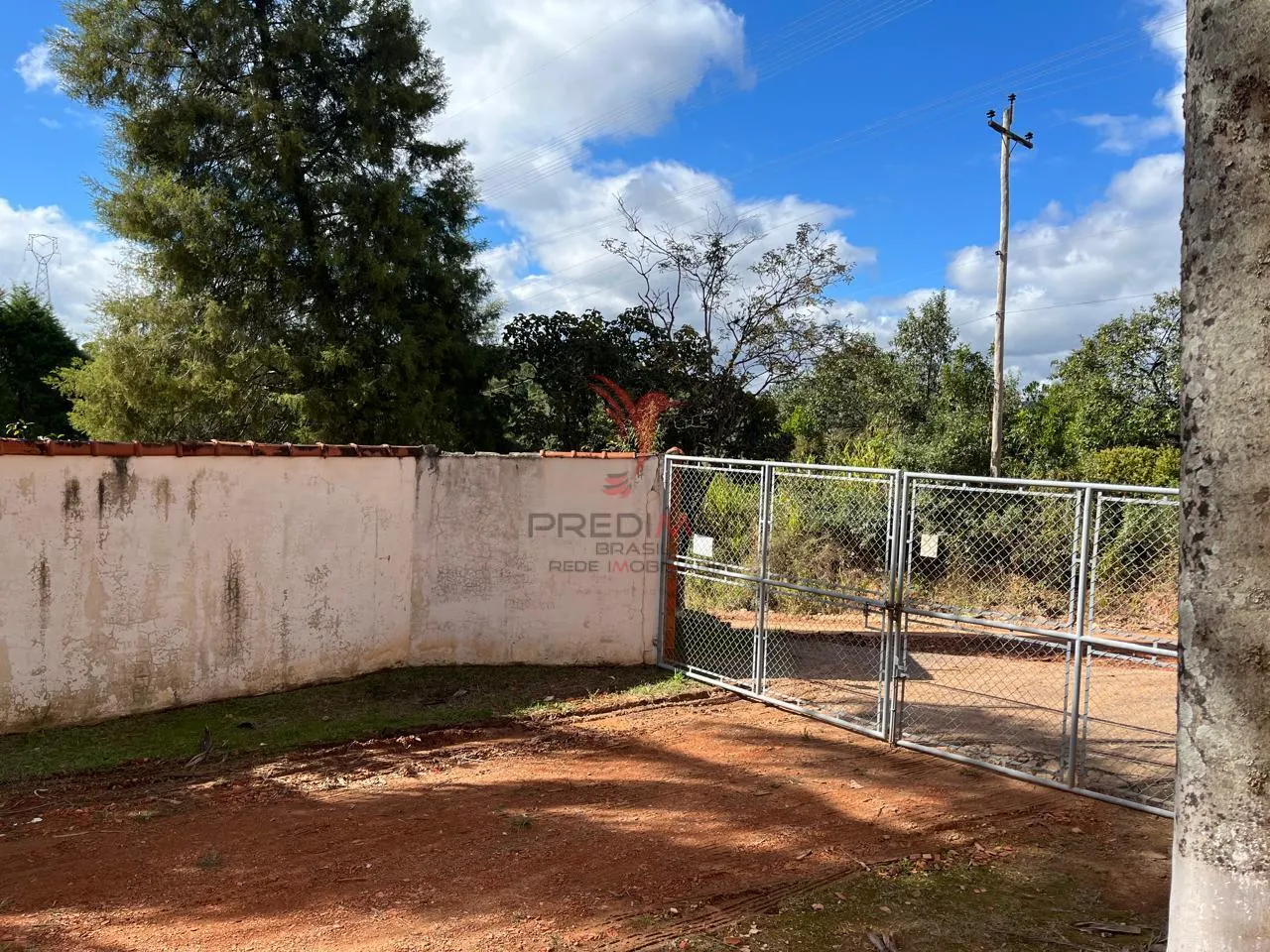 Imagem Área Industrial a venda em Itu/SP com cinco Galpões Industriais