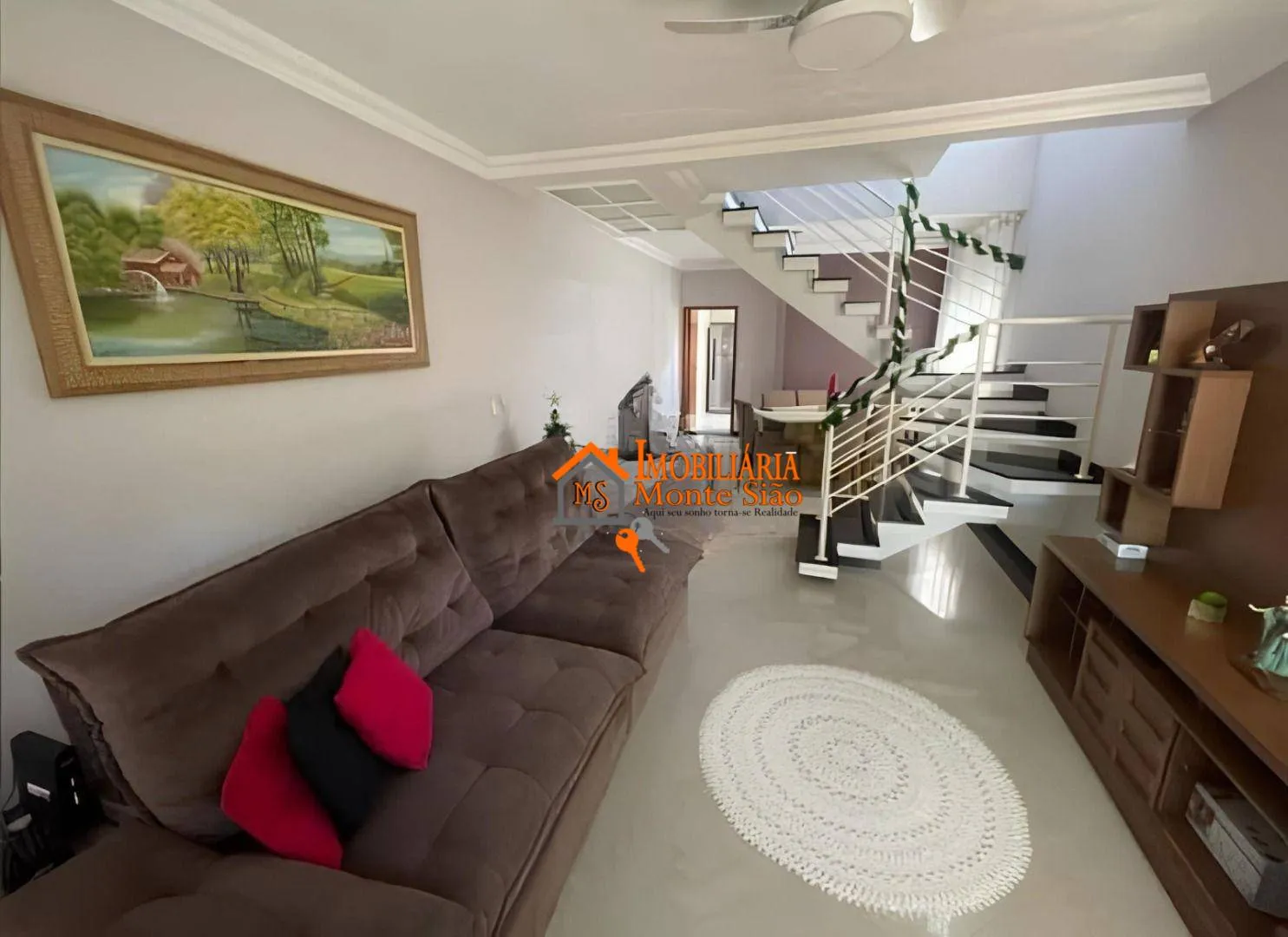 Imagem Sobrado com 3 dormitórios à venda, 120 m² por R$ 670.000,00 - Centro - Arujá/SP