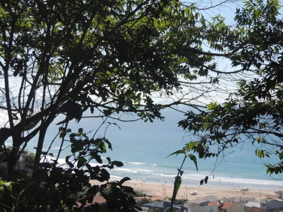 Imagem Terreno à Venda em Garopaba-SC, Praia da Gamboa, 973,63 m² de Área com Vista Mar!