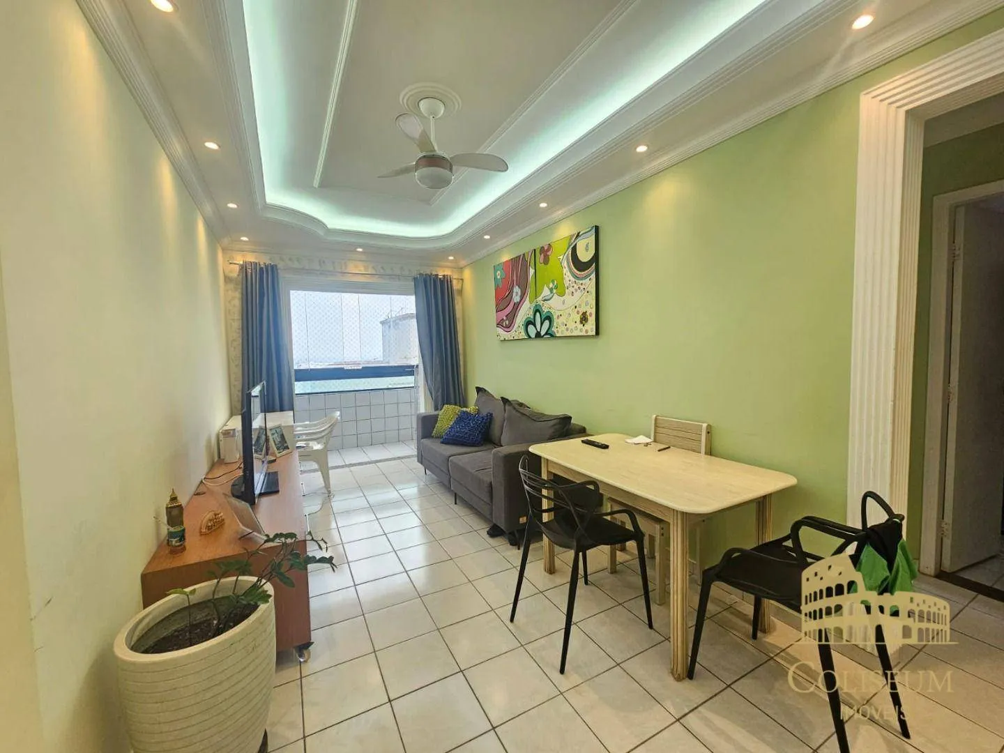 Foto do imóvel Apartamento com 2 dormitórios à venda, 75 m² por R$ 480.000,00 - Vila Assunção - Praia Grande/SP