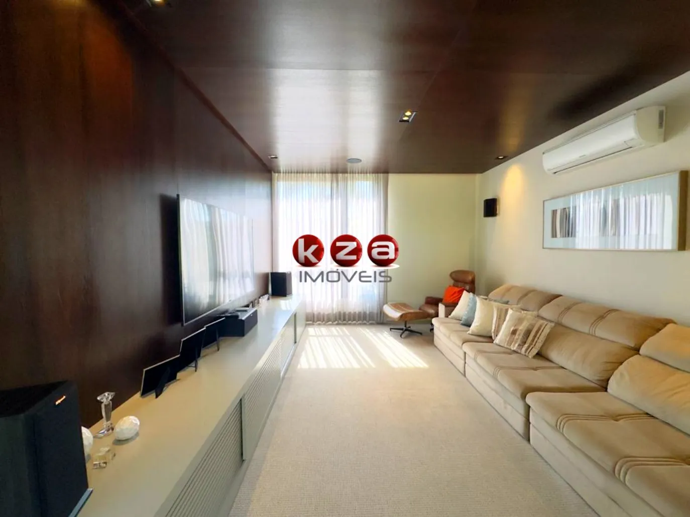 Imagem Luxuosa casa térrea à venda em Jundiaí-SP, Condomínio Jardim Atenas: 4 suítes, 3 salas, 5 banheiros, 5 vagas, 417m².