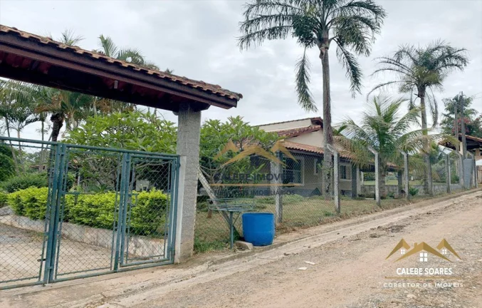 Chácara com 3 dormitórios à venda, 3000 m² por R$ 500.000,00 - Distrito do Porto - Capela do Alto/SP