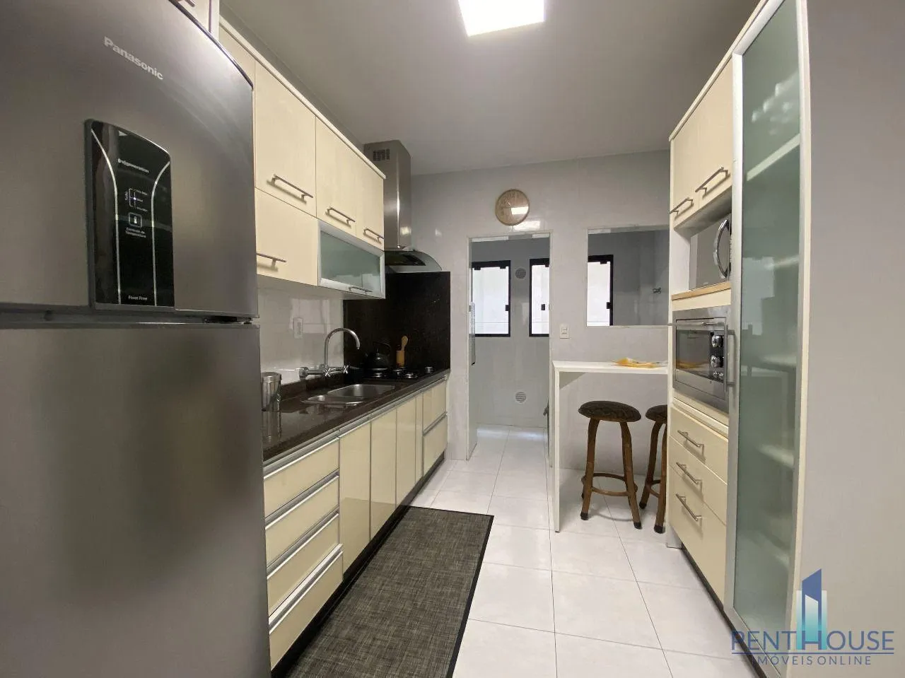 Imagem Apartamento Frente Mar para Venda em Balneário Camboriú, CENTRO, 3 dormitórios, 1 suíte, 2 banheiros, 1 vaga