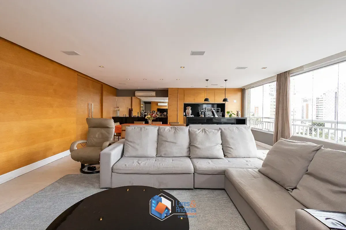 Foto do imóvel Apartamento para venda em Saúde com 4 quartos, sendo 2 suítes, 160m² em Avenida Bosque da Saúde