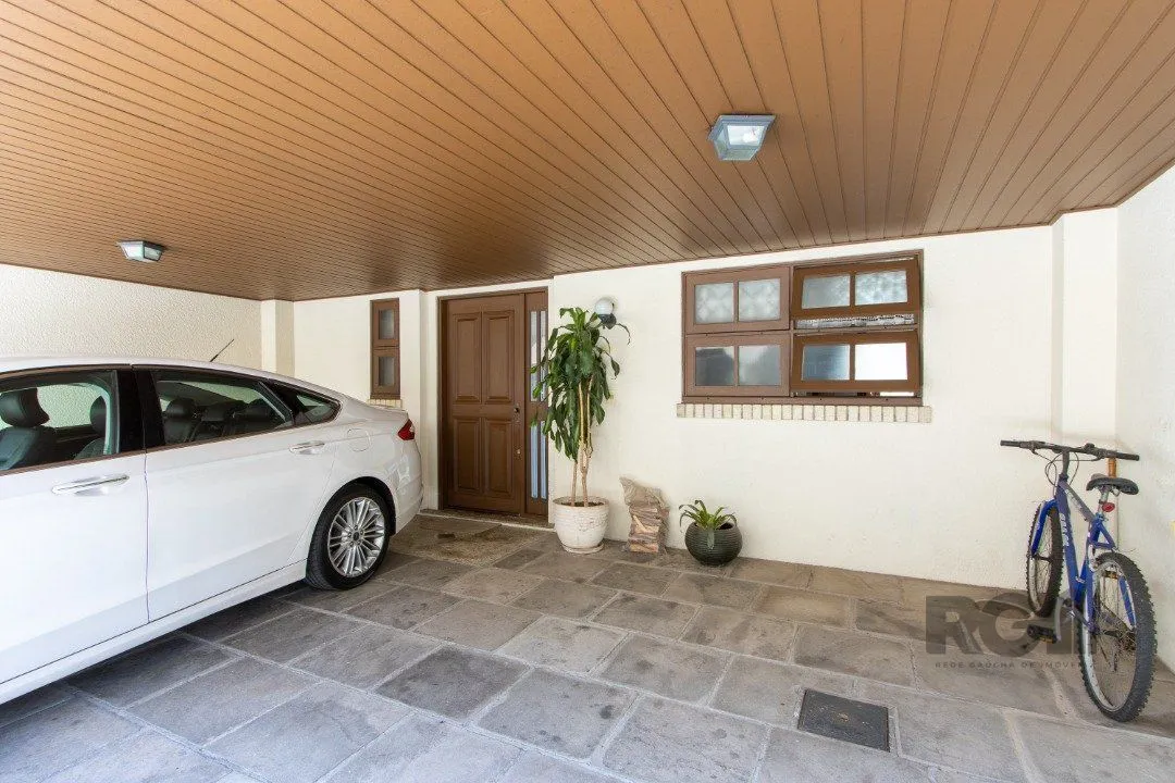 Imagem Casa condomínio | 3 Quartos | 1 Suíte | 2 Vagas | 249,20m2 Privativos | Bairro Assunção