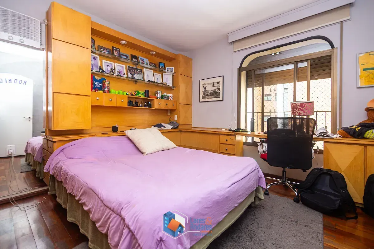 Imagem Apartamento para venda em Higienópolis com 3 quartos, sendo 1 suíte, 182m²