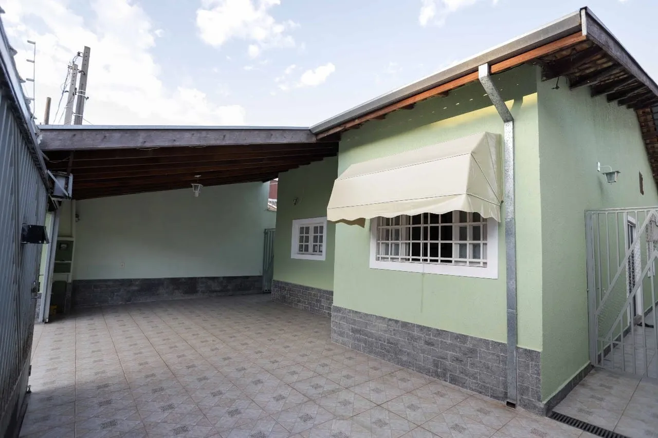 Imagem Casa à venda 3 Quartos, 1 Suite, 3 Vagas, 250M², Vila Suiça, Pindamonhangaba - SP