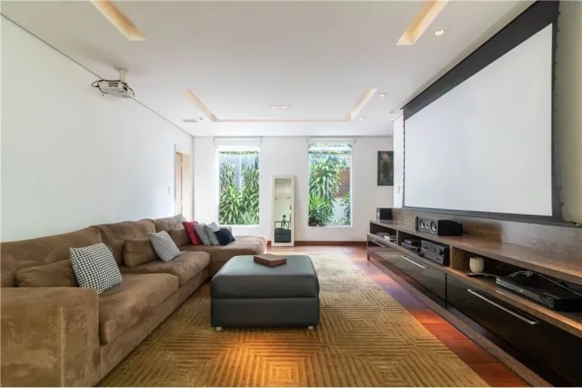 Imagem Casa 4 suítes 528m² Brooklin Paulista São Paulo Rua Sônia Ribeiro