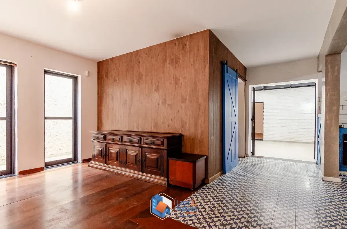 Imagem Sobrado para venda em Jardim Vila Mariana com 4 quartos, sendo 1 suíte, 214m²