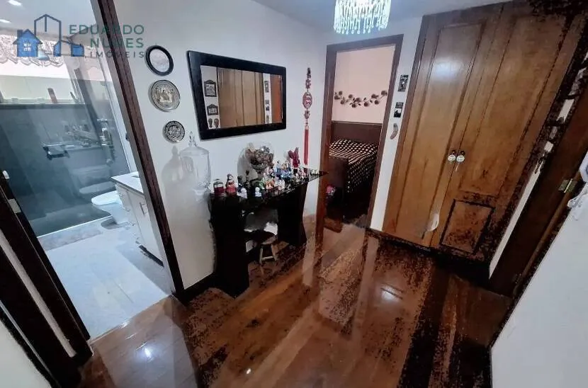 Imagem Apartamento de 181 m² com 04 quartos no Lourdes