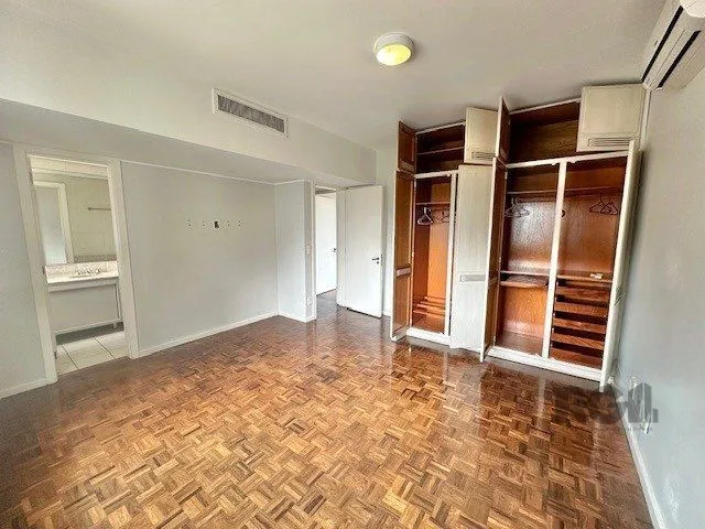 Imagem Excelente Apartamento Para Comprar Próximo ao Hospital Moinhos de Vento com 196 m² privativos