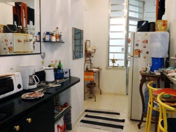 Imagem APARTAMENTO TIPO CASA XAVIER DA SILVEIRA PREDIO ANTIGO A DECOR,VAGA.