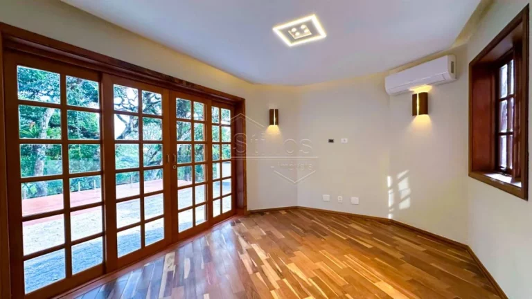 Imagem Casa de Condominio em Campos do Jordão
