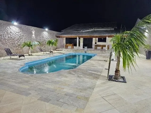 Imagem Chácara à venda 2 Quartos, 20 Vagas, 1200M², Centro, Roseira - SP