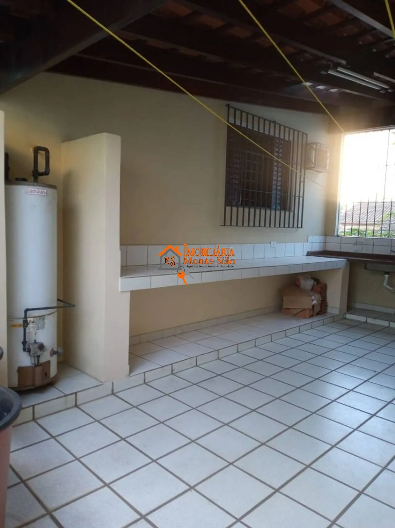 Imagem Sobrado com 3 dormitórios à venda, 256 m² por R$ 1.200.000,00 - Vila Augusta - Guarulhos/SP