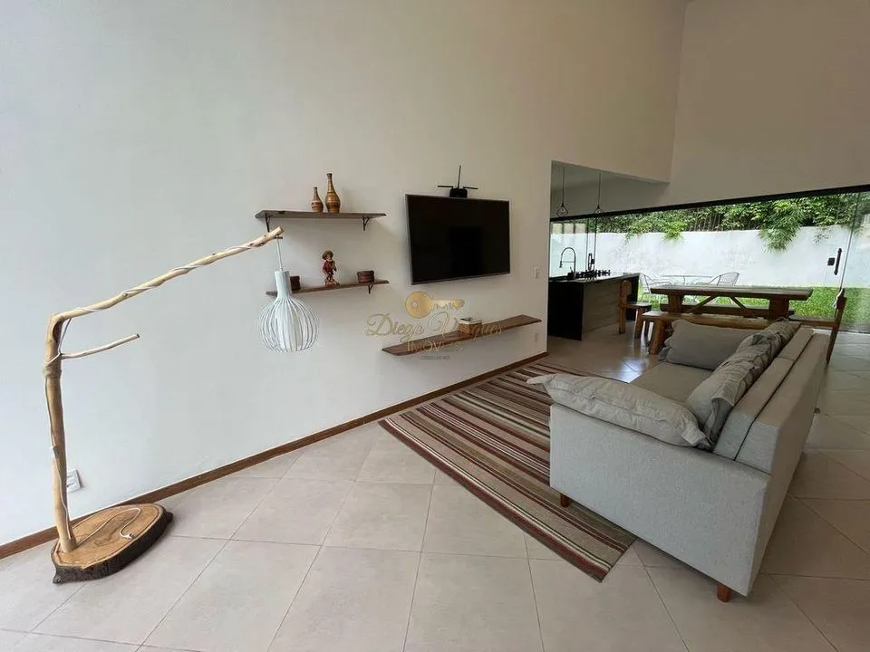 Imagem Casa em Condomínio para Venda em Teresópolis / RJ no bairro Vargem Grande