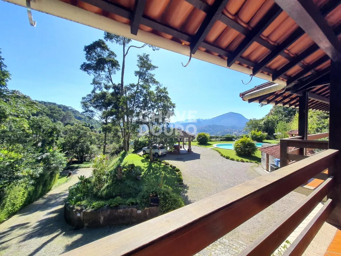 Imagem Casa para Venda em Teresópolis, Iucas, 3 dormitórios, 1 suíte, 3 banheiros