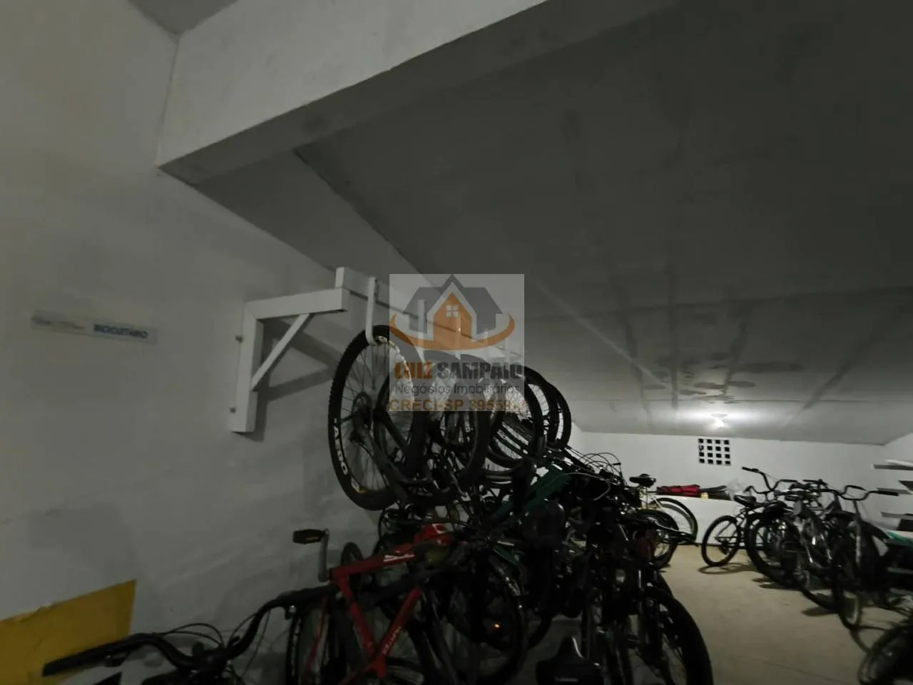 Imagem Lindo Apartamento Seminovo, Centro de Itanhaém, Praião, 2 Dormitórios (1 suíte) e 2 vagas