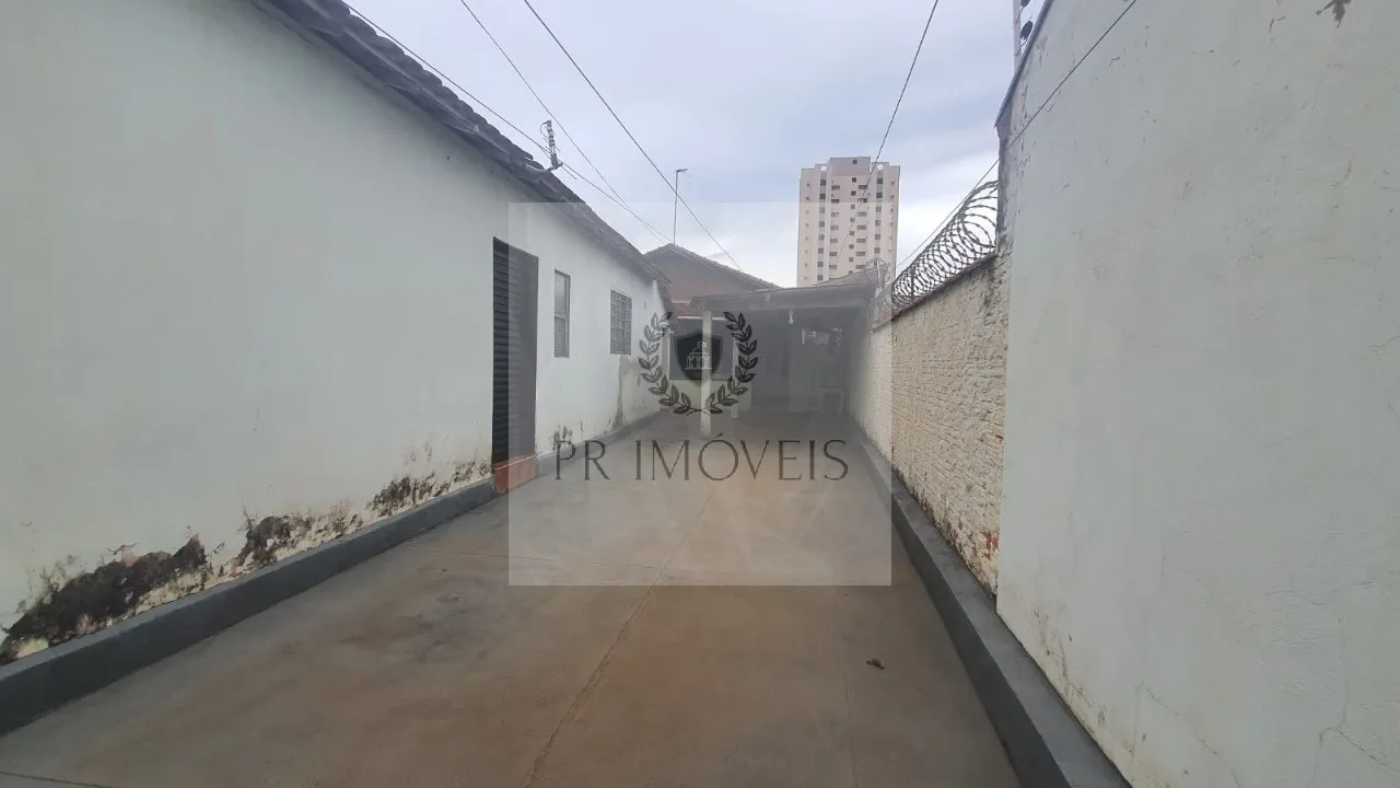 Foto do imóvel Imperdível oportunidade de compra: Casa à venda em Araraquara-SP, Vila Suconasa, 2 quartos, 1 sala, 3 banheiros, 2 vagas de garagem, 167,98 m².