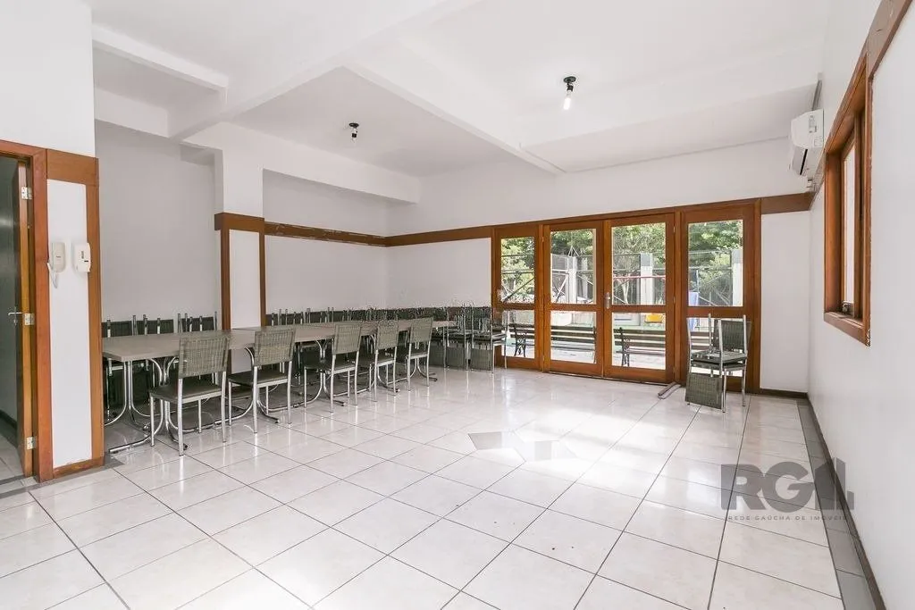 Imagem Apartamento 59m² - 2 dormitórios e 1 vaga no bairro Cavalhada