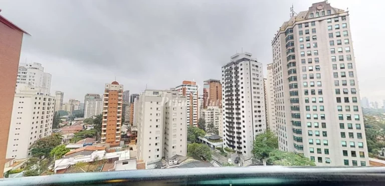 Imagem Flat no Edifício The Town Flat Service disponível para locação, com 1 dormitório e vaga
