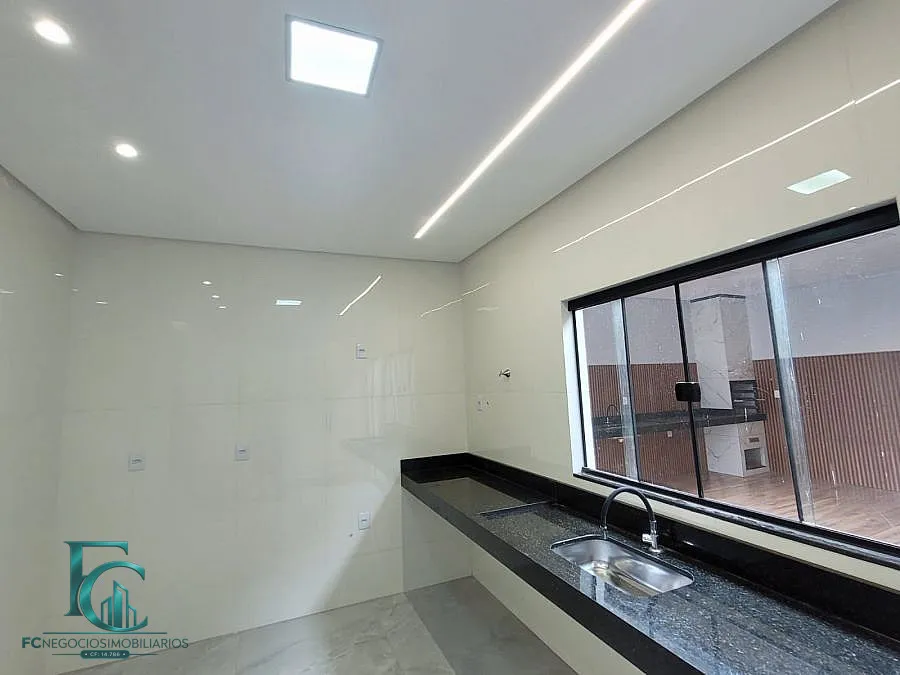 Imagem Linda casa á venda no setor vera cruz - Aparecida