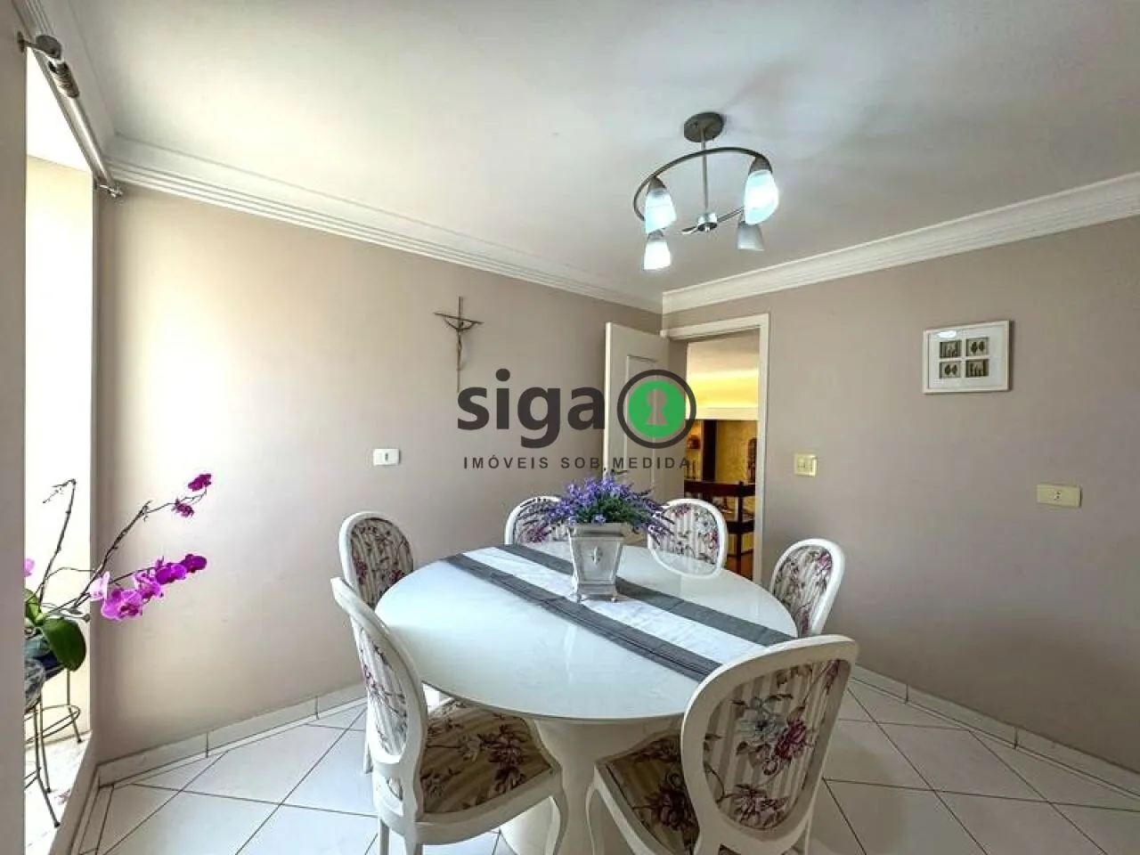 Imagem Casa com 500m² no Brooklin - Espaço, Versatilidade e Localização Privilegiada
