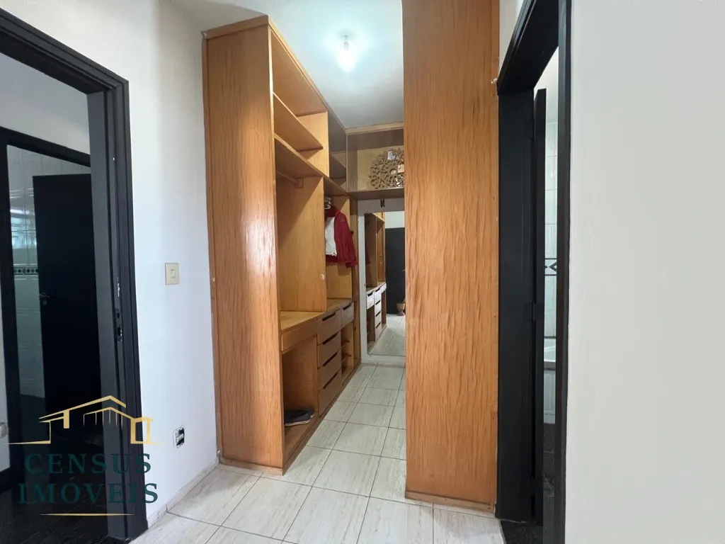 Foto do imóvel: Casa à venda em Vinhedo-SP, no bairro Altos do Morumbi: 3 quartos, 1 suíte, 3 salas, 4 banheiros, 6 vagas, 224 m². Confira agora! em Altos do Morumbi