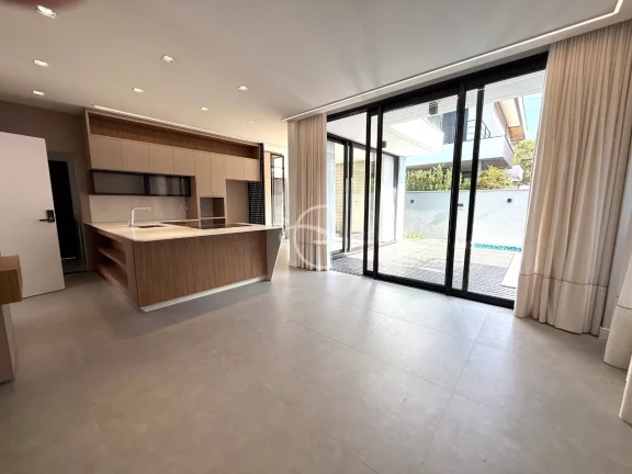 Imagem Casa de Condomínio à venda na Rua Guilherme Zilmann em Joinville - SC